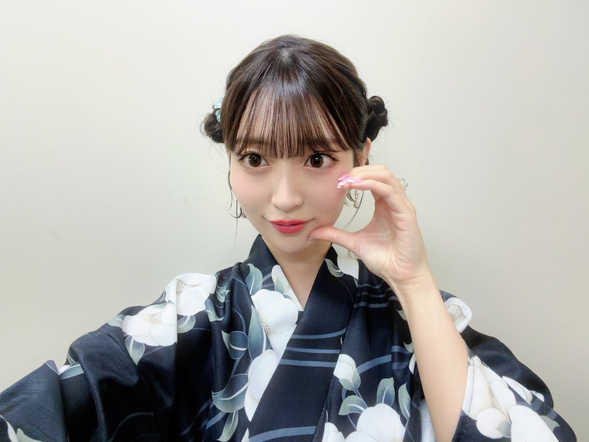 tamami_s1110's tweet photo. 10周年記念ファンミーティング
｢10th Anniversary
 たまみと夏祭り行ってくれますか？」
来てくださった皆様
ありがとうございました。

応援してくださる皆様のおかげで頑張ることが出来ています。
11年目もよろしくお願いします🤍

#たまみと夏祭り 
#ファンミーティング 
#阪口珠美 
たまみより https://t.co/2Ge2IpjK9i