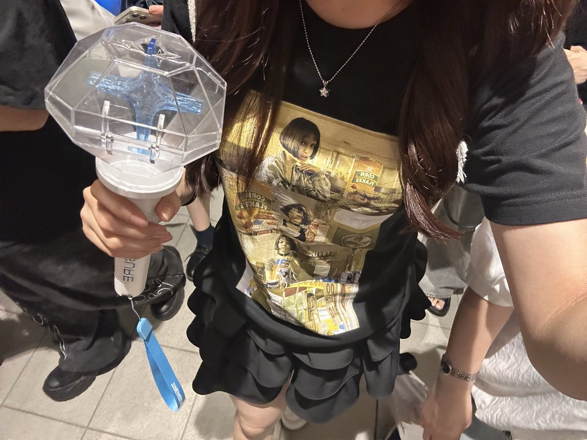 yoshi_nyun's tweet photo. タナゴコロータスさんで教えてもらったヨサヒとお揃いのTシャツ♩やっと着れた♩♩ https://t.co/RHYgmTX4lZ