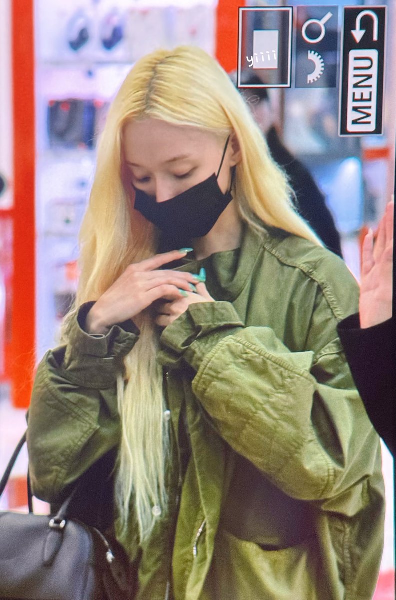 yiiii_0101's tweet photo. 260905 GRU

#WINTER #윈터
#aespa #에스파 https://t.co/6idqBk7TGl