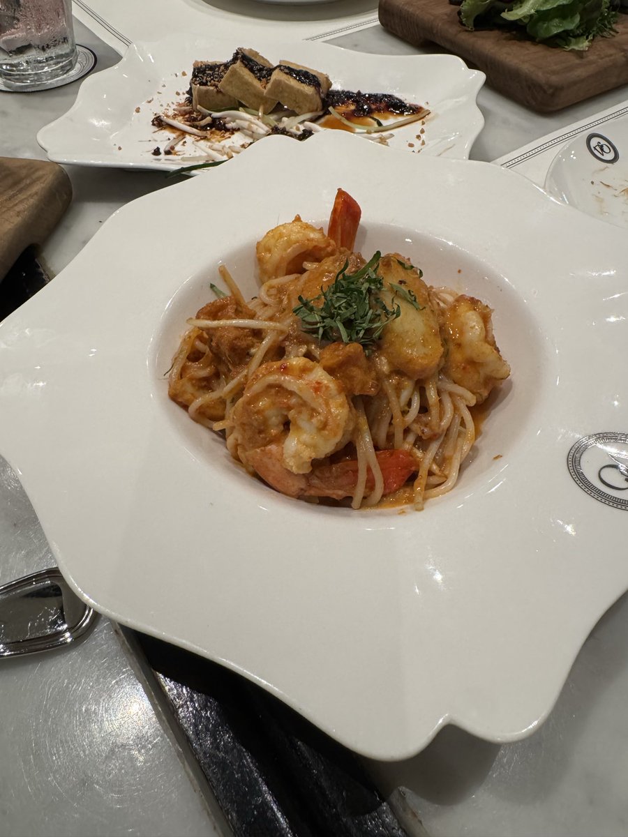 katsu4755's tweet photo. シンガポール料理のレストラン🍽️ https://t.co/y9aTZgWrTx