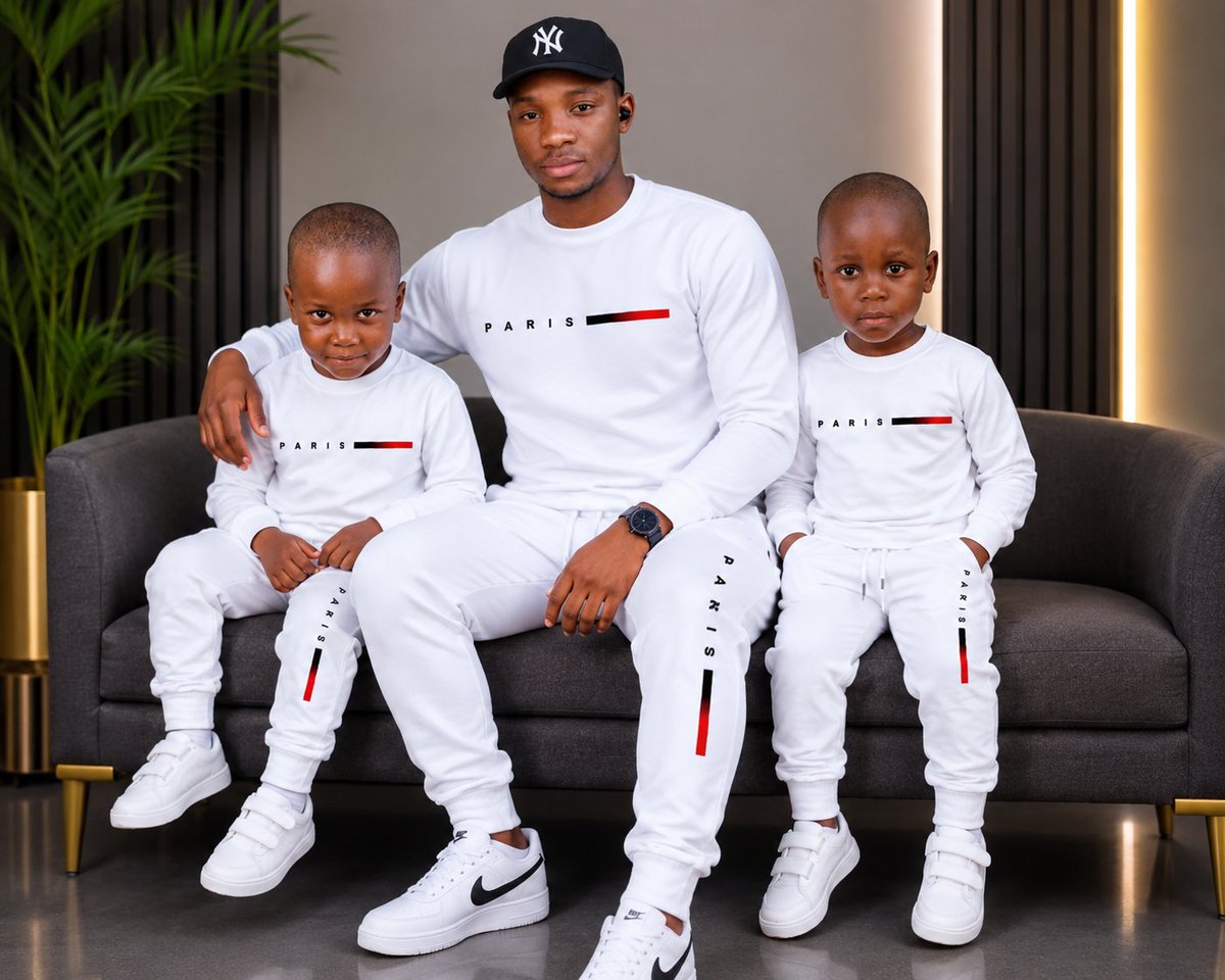 AMINCHIBMB's tweet photo. My life is my families https://t.co/u4jcbNsyeN
