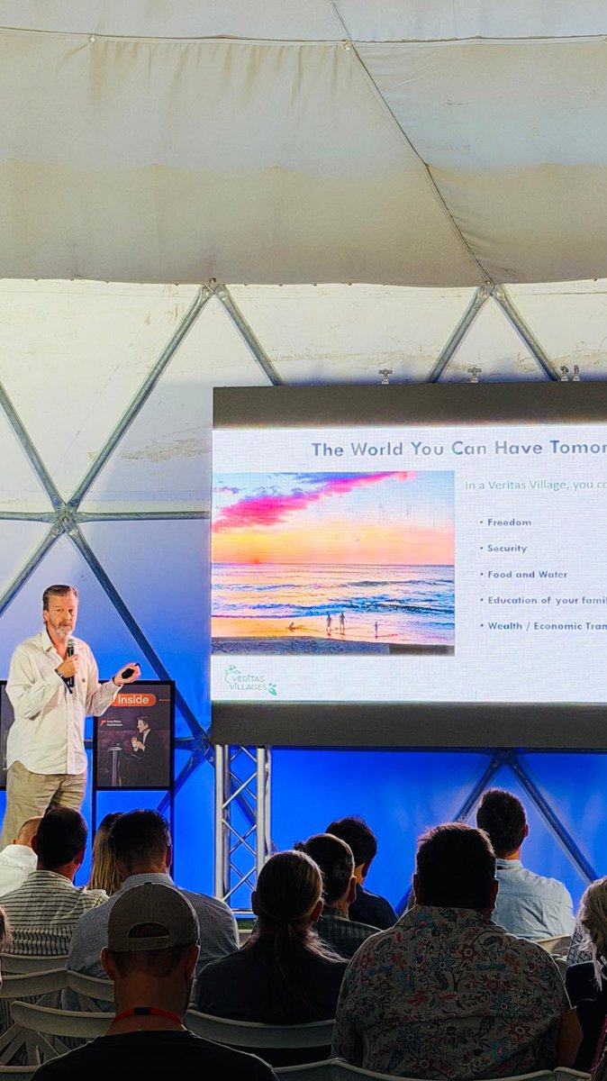 PatrickHiebert's tweet photo. Enjoying presenting @VeritasVillages at the @FreeCitiesConf Free Cities Conference on Roatan Island!

#autris #veritasvillages #freecities #bitcoin https://t.co/4rSMGjwwpe