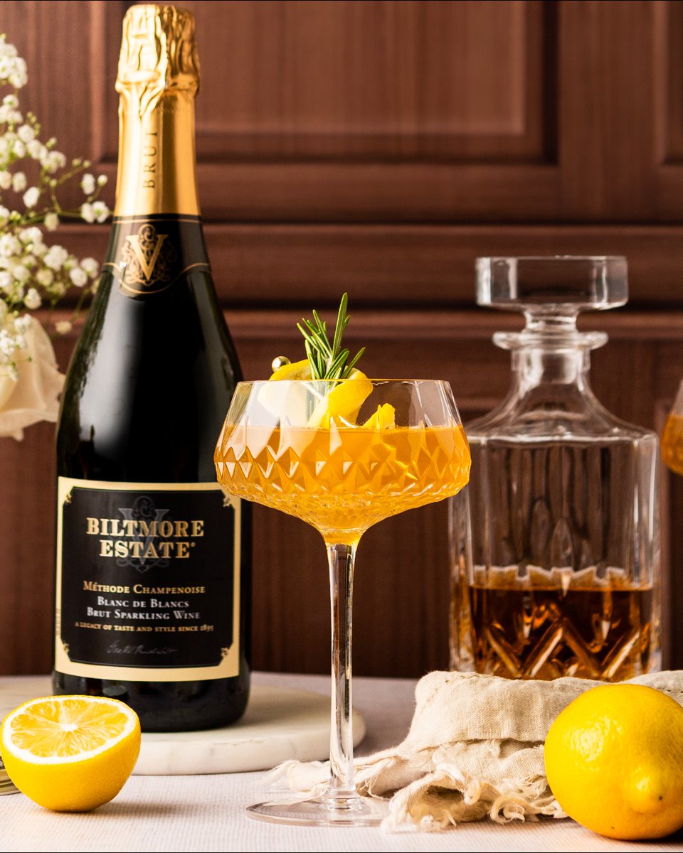 BiltmoreEstate's tweet photo. Two classic cocktails–with a Biltmore twist! 🍾

Discover the recipes (which use our crowd-pleasing Blanc de Blancs): https://t.co/M5XDwshTCk https://t.co/8IwFgenUcH