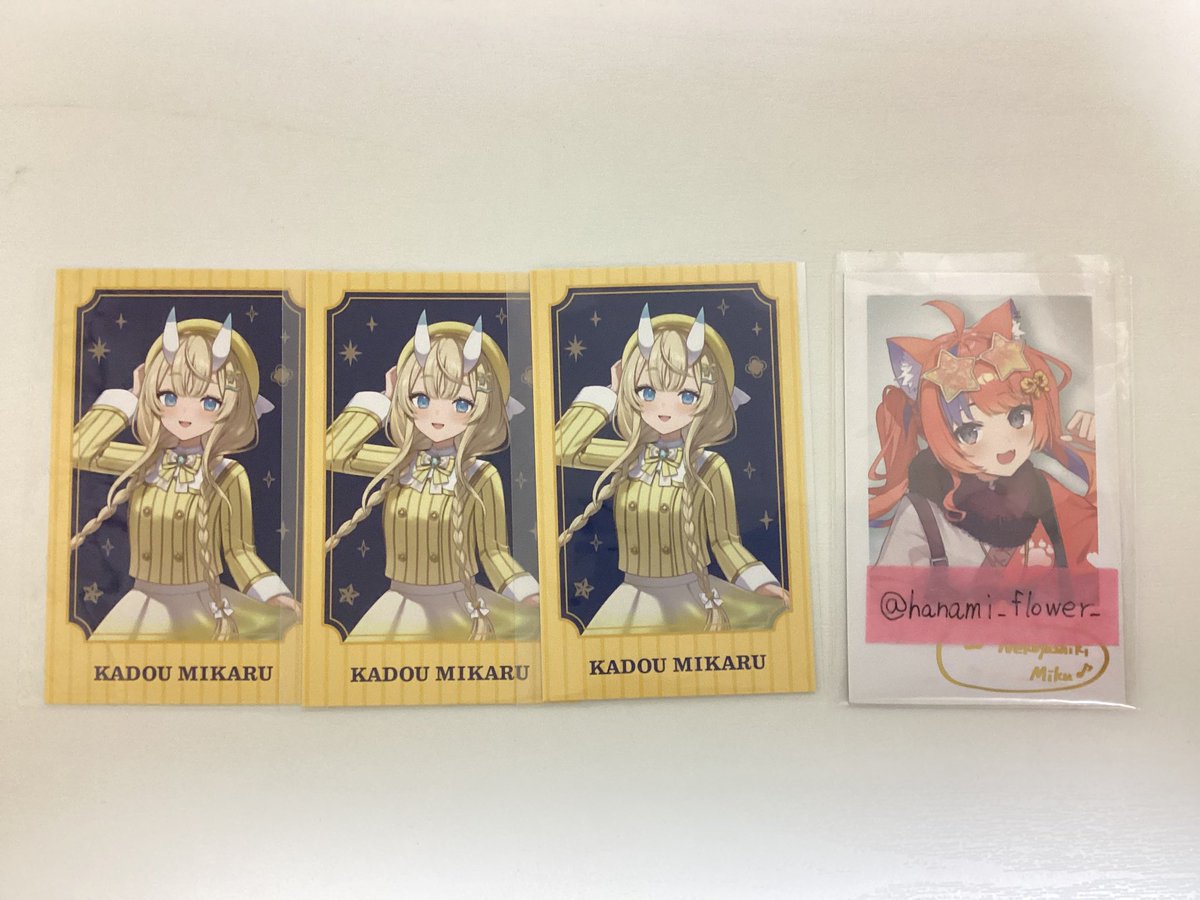 hanami_flower_'s tweet photo. @rump_open 初めまして、検索よりお声がけ失礼します
画像のお品物を所持しているのですが同種IDの方との交換は可能でしょうか？
少数なので難しいと思いますがご検討いただけますと幸いです70327 https://t.co/GSicHsyRko