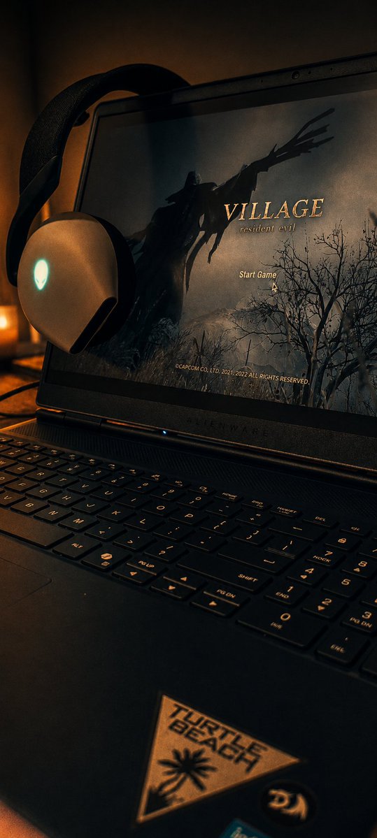 subinkm's tweet photo. Resident Evil Village 💀 #Game #Alienware #Dell #TurtleBeach #Redragon #Gaming https://t.co/j3tIH36yvQ