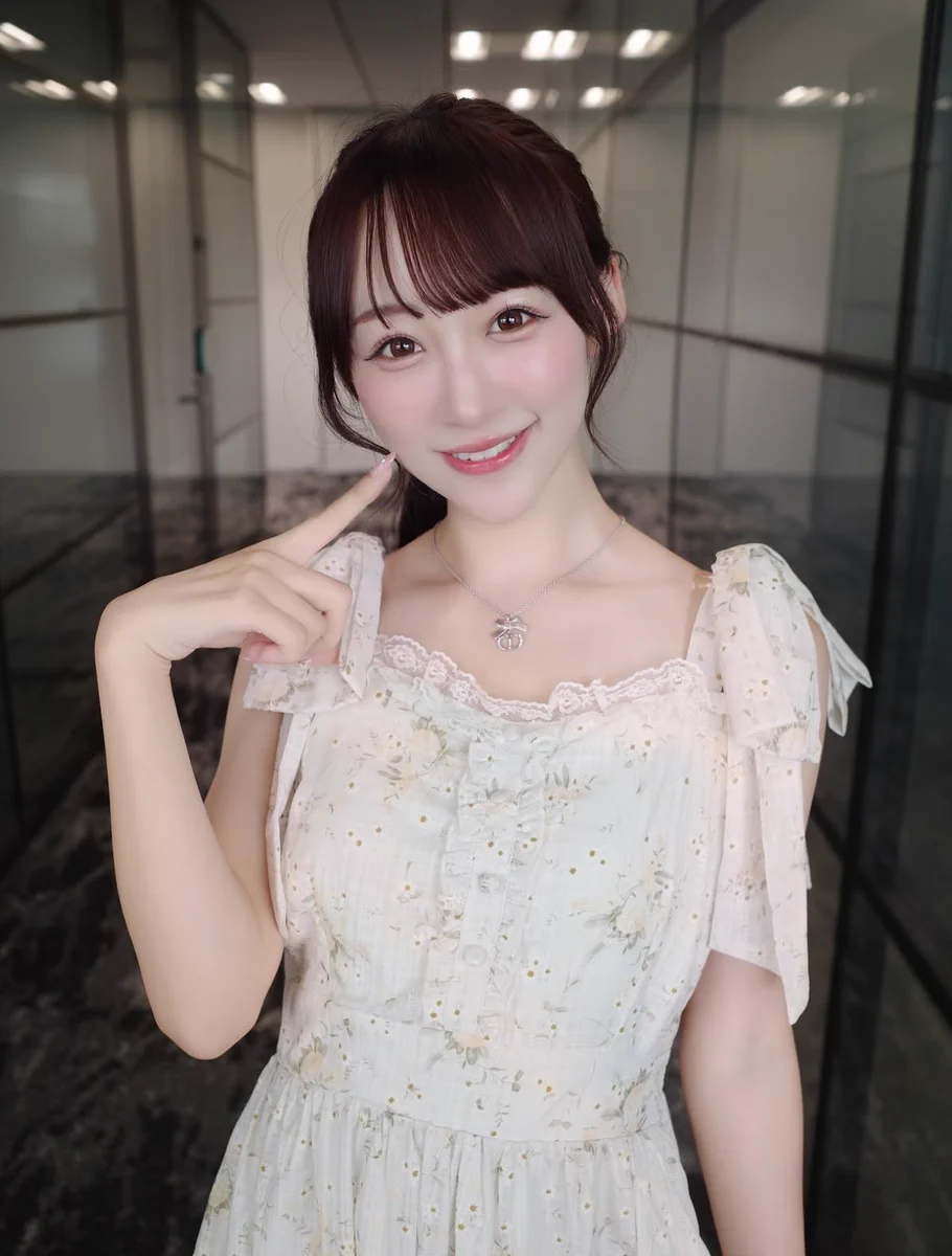 pyon🪄︎︎アイドル私服衣装特定(乃木坂┊︎櫻坂┊︎日向坂 etc) a X