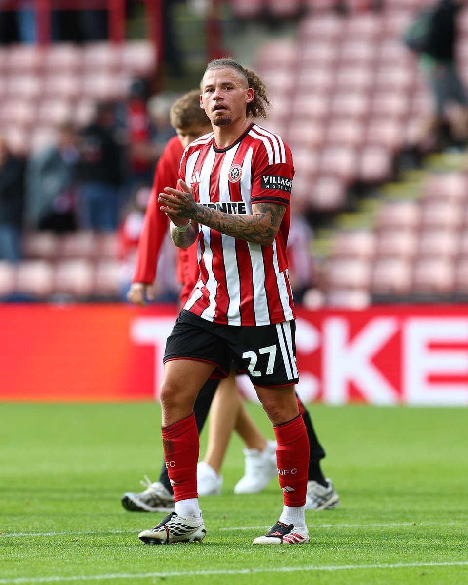 SheffieldUnited's tweet photo. Not the result we wanted but thank you for your support this afternoon Blades! 👏 https://t.co/equ4vYe25P
