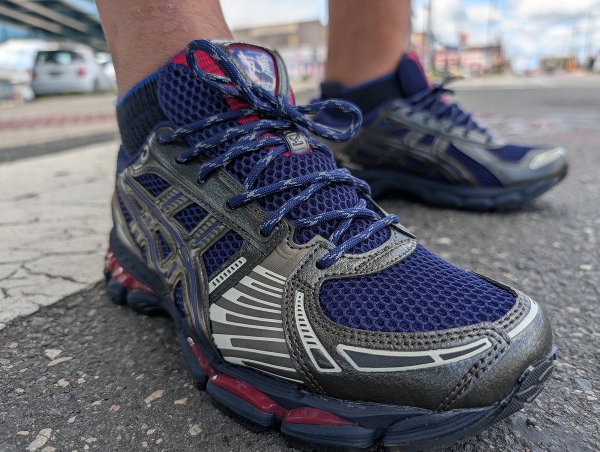 Sn3ak3r_Fr3ak3r's tweet photo. #WDYWT #UnDS Kith x Asics Gel-Kayano 12.1's #YourSneakersAreDope #Marvel #Capcom #MarvelVsCapcom2 https://t.co/qfMEjwCYwr