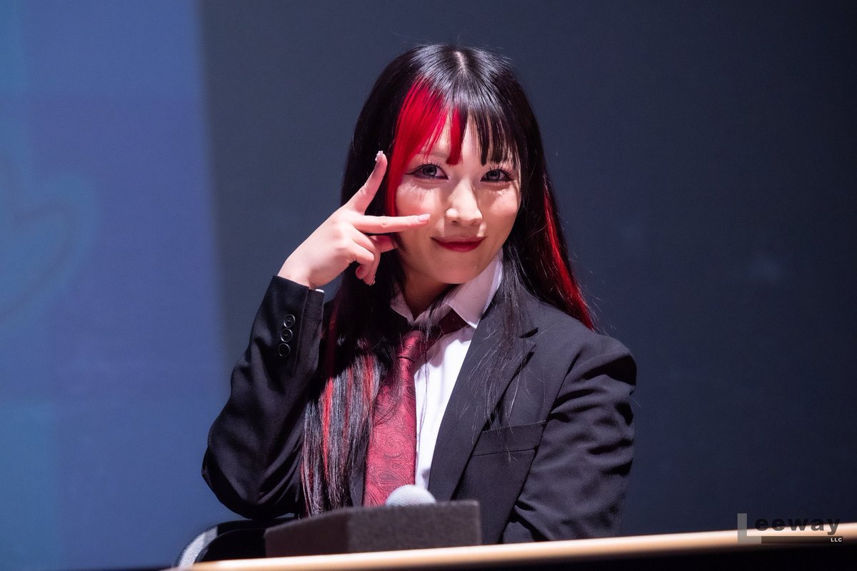 ITOH_MAKIcitw's tweet photo. being cute is serious fuckin' business! 🖕😽 https://t.co/Hs7Ah7itA6