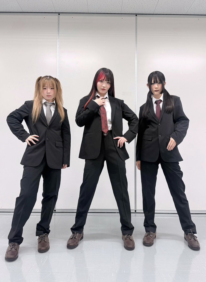 ITOH_MAKIcitw's tweet photo. being cute is serious fuckin' business! 🖕😽 https://t.co/Hs7Ah7itA6