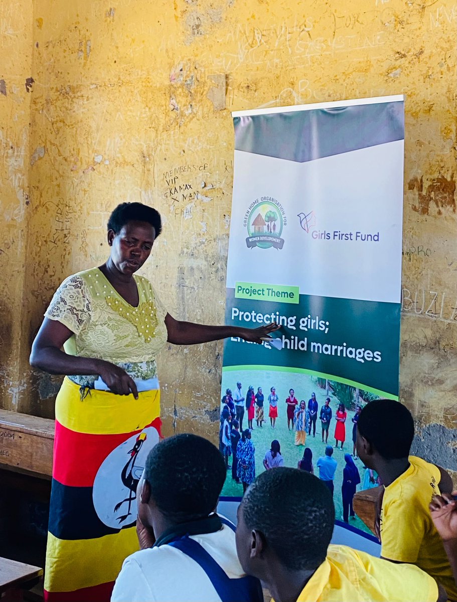 GreenHomeOrg's tweet photo. At Green Home organization, we would like to thank our great community leaders and facilitators from both katwe-kabatoro town council and Nyakatonzi sub county in kasese district for their continued support during our Girl child reunion day outreach. Together we can make a change https://t.co/vfnfAHLEHS