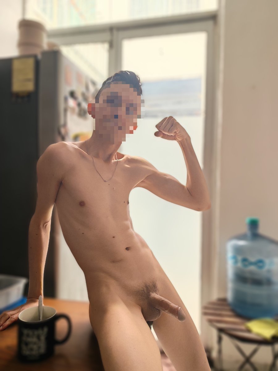 FKhrizgdl's tweet photo. Mood Relax 🤙🏻 https://t.co/4yjis7EOuj