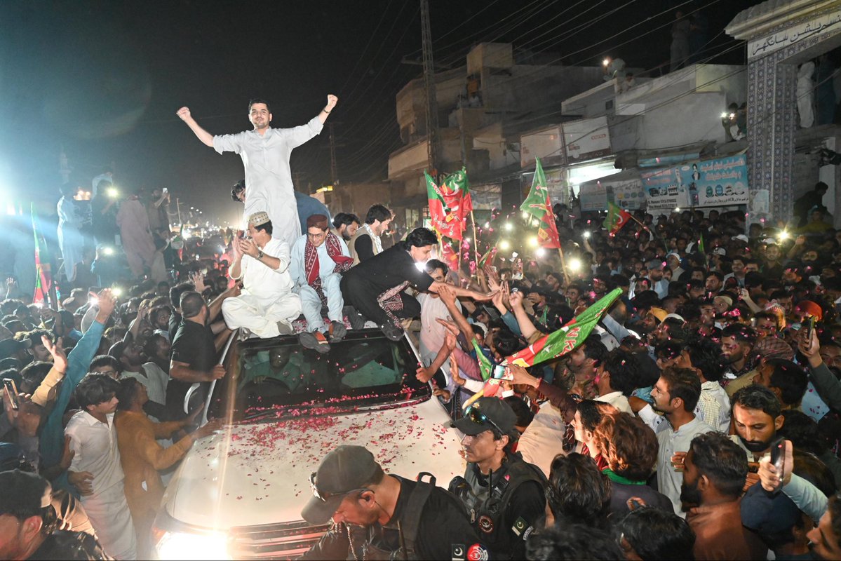 ShafiJanPTI's tweet photo. الحمدللہ، سانگھڑ چھا گیا! 

سندھ جاگ چکا ہے اور اپنے کپتان کے ساتھ کھڑا ہے! https://t.co/0ccJvo4qmI