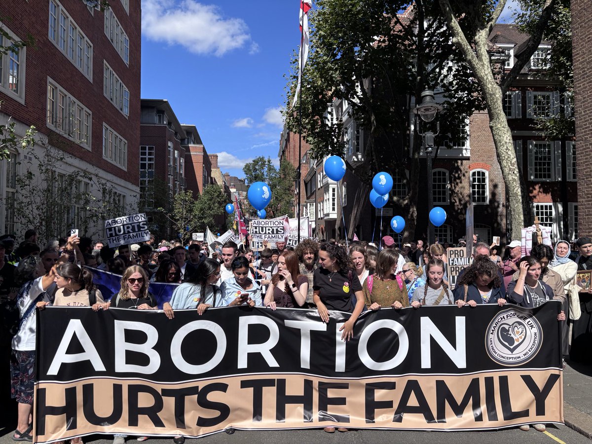 EdwardPentin's tweet photo. Large attendance at the UK’s March for Life in London today with a record 15 Catholic bishops taking part and a message of encouragement from Pope Leo XIV #marchforlifeuk https://t.co/jWToQ9pDCR