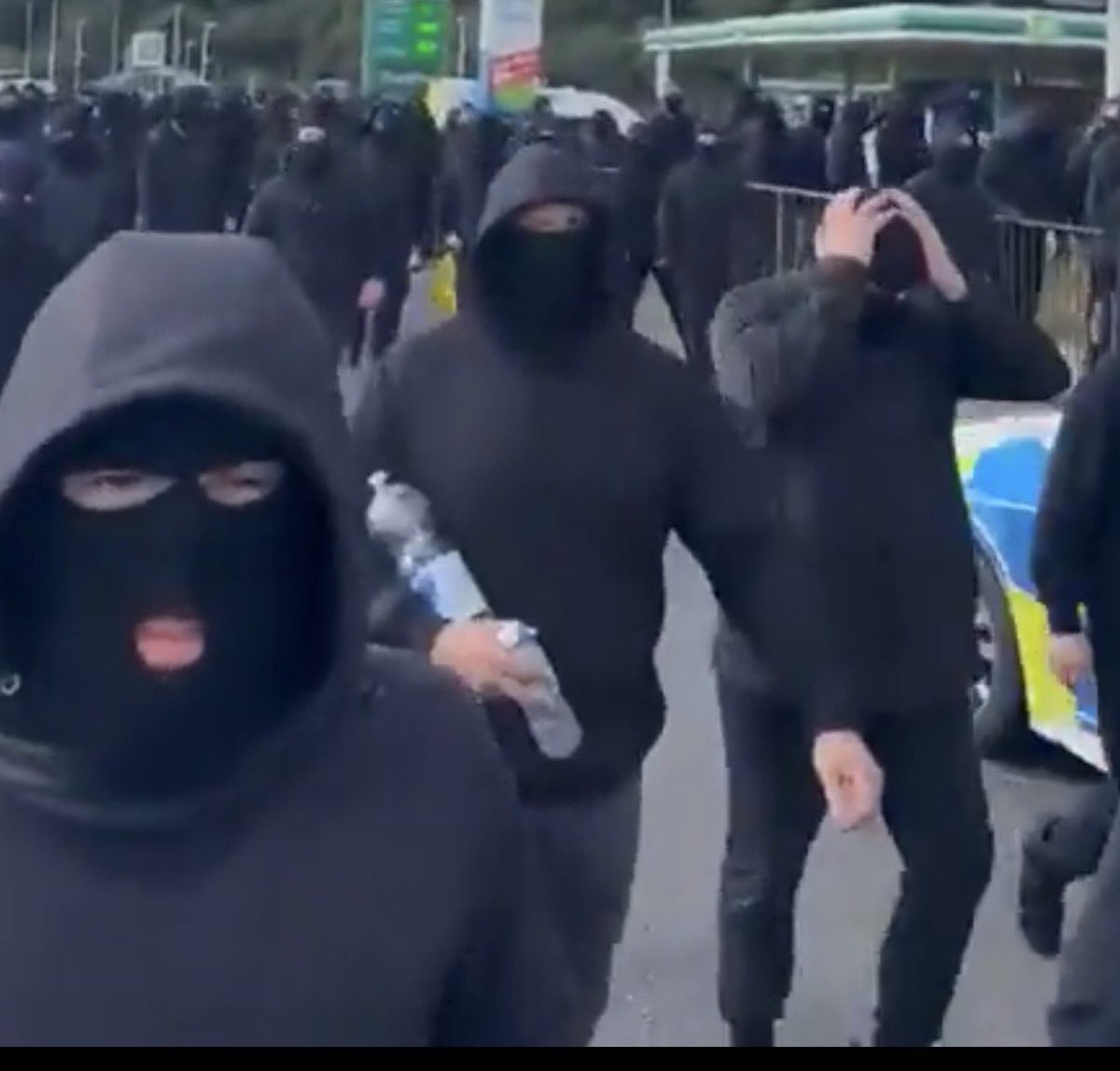 LouiseRawAuthor's tweet photo. In recent years as an antifascist I’ve been told:

- You should just ignore them
- Don’t draw attention to them
- The far right aren’t really a problem here 
- We’d never have a fascist uprising in Britain - it’s not our nature, we’d just laugh at them!

Well https://t.co/Q9BsseIpbR