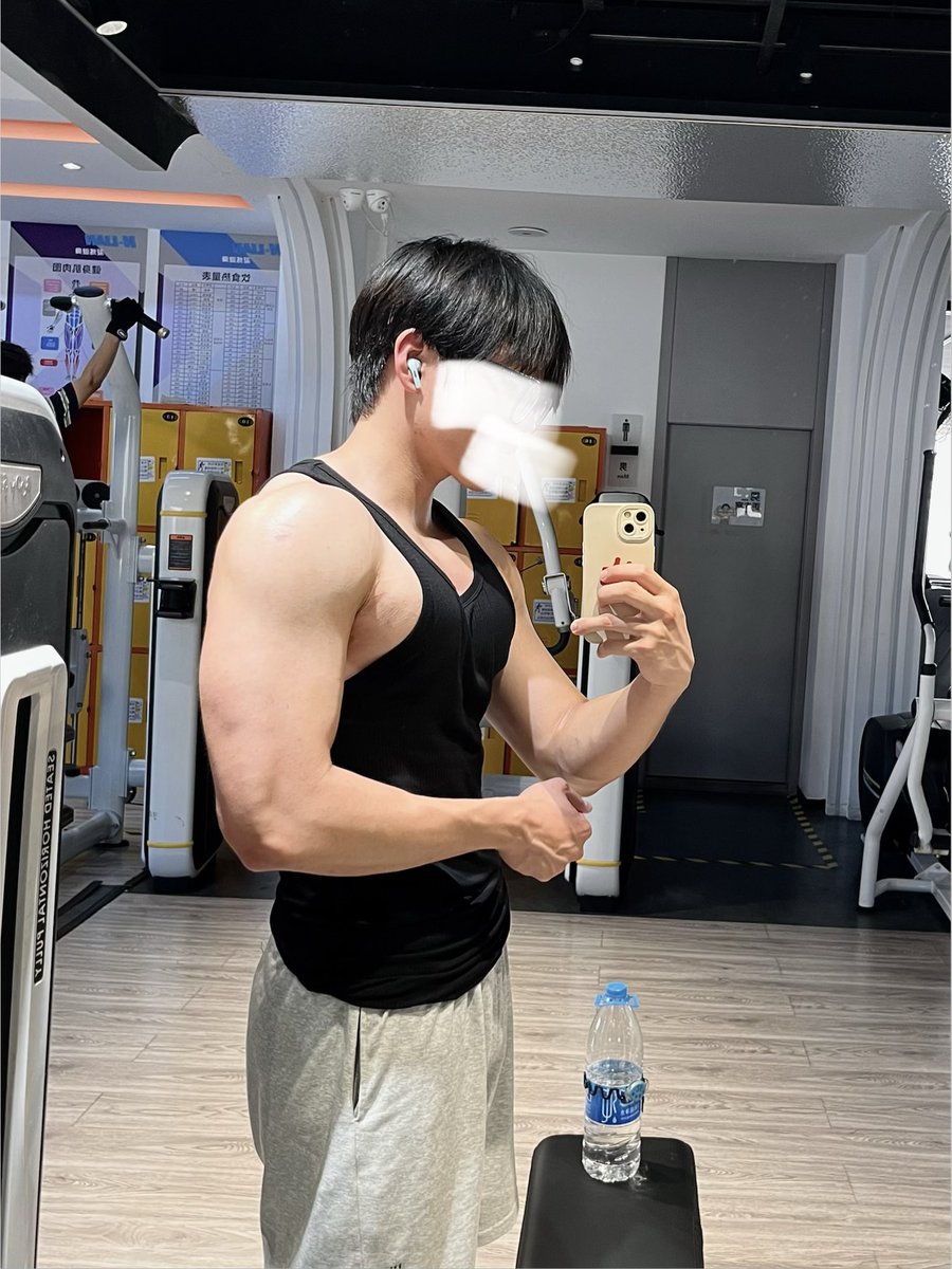 Georgapal's tweet photo. 希望我可以一直生龙活虎下去 https://t.co/KqFLgSFPlb
