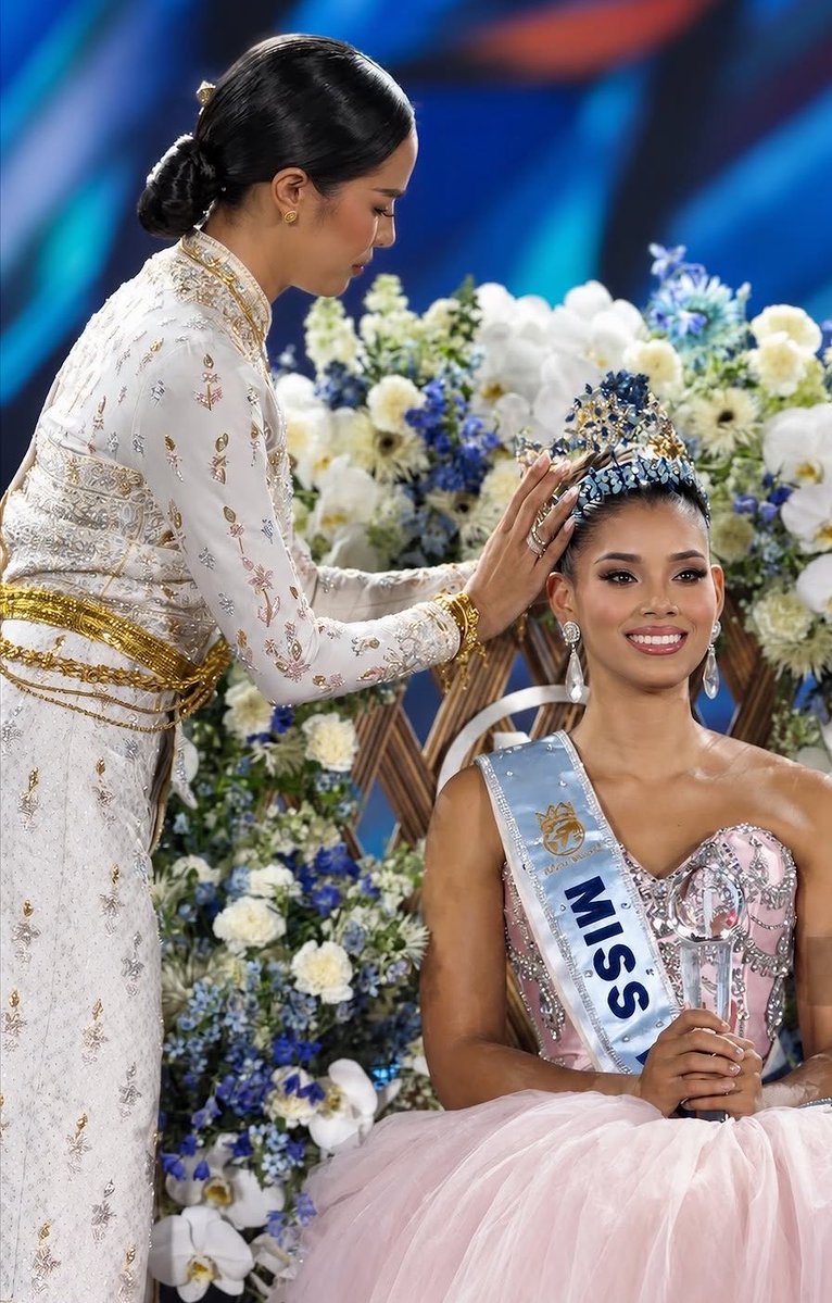miss_coronas's tweet photo. De Tailandia a República Dominicana 🇹🇭➡️🇩🇴

#MissWorld #MissWorld2026 ✨👑 https://t.co/wrUjZdp0dW