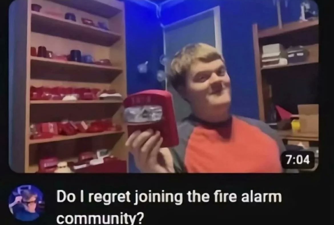 jermoomf's tweet photo. how it feels to be really into a super niche thing https://t.co/TBlmIPumMX