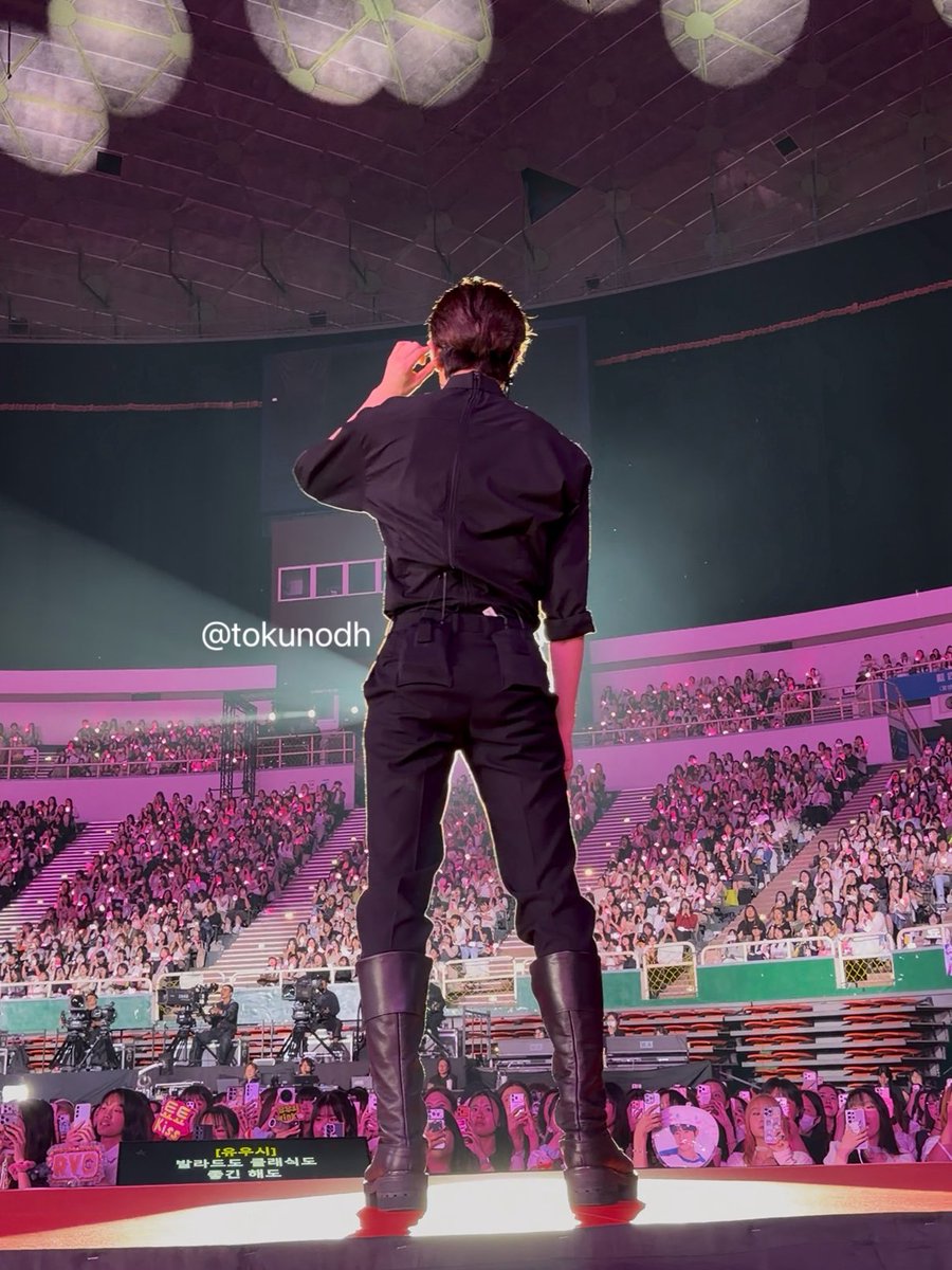 tokunodh's tweet photo. 밤공 일기
우시가 제 바로 앞에 있었고 
확대 안한건데 ..... 애가 이렇게 서있었어요...
저는 그냥 죽었다가.........이제야 정신 차렸고......... https://t.co/2Ngq51cBay