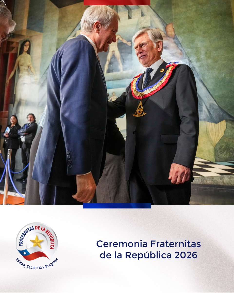 GranLogiaChile's tweet photo. Con un Gran Templo colmado, se desarrolla Fraternitas de la República, bajo el lema “Unidad, Sabiduría y Progreso”, con la participación de autoridades masónicas y representantes de los Poderes del Estado, el mundo académico, empresarial y sindical. https://t.co/133q3Hc93g