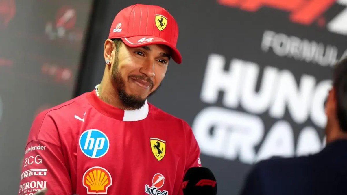 TheF1Hook's tweet photo. 🚨 | 𝗟𝗘𝗪𝗜𝗦 𝗛𝗔𝗠𝗜𝗟𝗧𝗢𝗡 𝗢𝗡 𝗙𝗘𝗥𝗥𝗔𝗥𝗜’𝗦 𝗥𝗔𝗖𝗘 𝗣𝗔𝗖𝗘:

🎙️ “I think we have a really great car. We’ve done a good job to be as close as we are to them, but they’re ultimately gaining several tenths still on the straight.”

“I’m really grateful to the guys back at the factory because they did bring an upgrade here. They are really pushing. This is just the situation we’re in.”

#ItalianGP 🇮🇹 #F1 #LewisHamilton