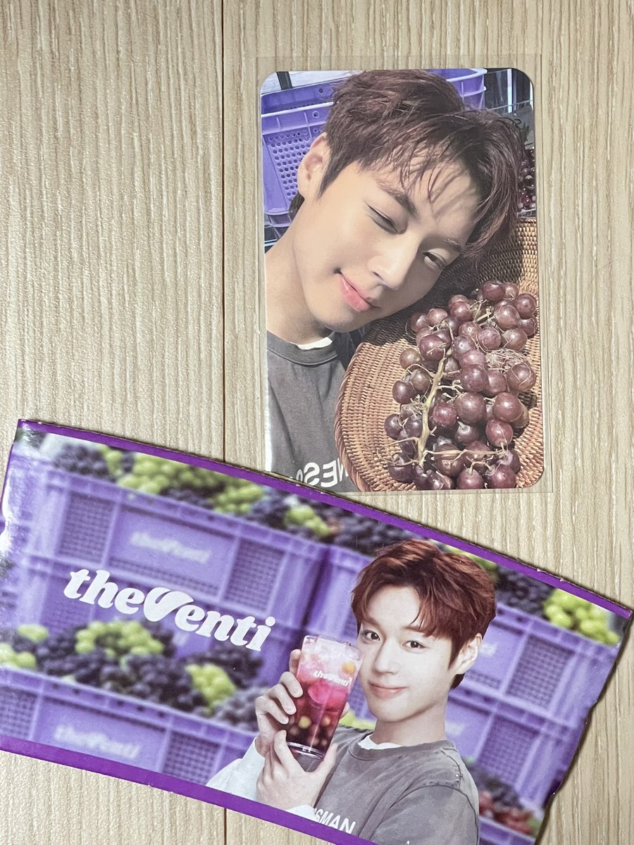 nemay__5's tweet photo. 주변에 더벤티 없는 촌놈에게 온 선물...💜
한 번에 위시가 떳어요// https://t.co/hxQWovpmNd