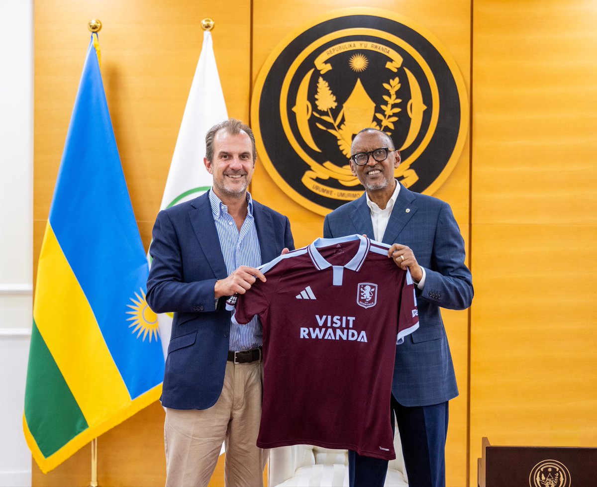 UrugwiroVillage's tweet photo. Today at Urugwiro Village, President Kagame received Ahmed Sadek Elsewedy, Chairman of Elsewedy Electric, and his wife Anita Dravec; Miguel Ángel Gil Marín, CEO and majority shareholder of Atlético Madrid @Atleti ; Francesco Calvo, President of Business Operations at @AstonVilla ; and Olivier Granet, Managing Partner and co-CEO of Kasada Capital, and his wife Quitterie Granet, who were among the namers at yesterday’s 21st #KwitaIzina gorilla naming ceremony.