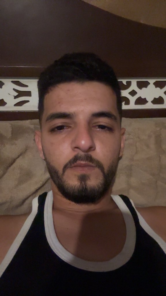 yazanomarrr's tweet photo. My friend, are you okay? I’m not okay at all, my friend. Ever since I started the fundraising campaign to prepare the things my firstborn child will need, who will be born in a month, the donations have been extremely low.

Please share and donate friend🙏
https://t.co/dZz4mSQXeK https://t.co/aksdpyOhfn