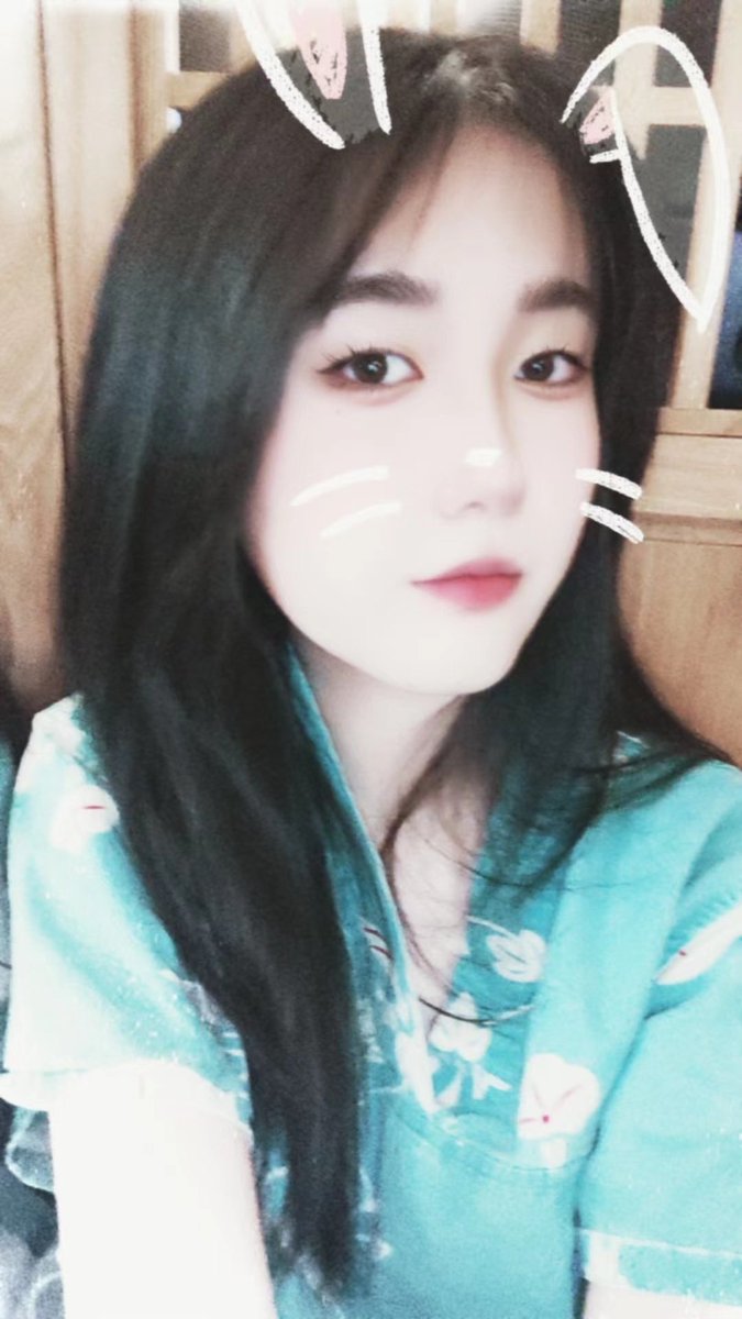 ewxz7's tweet photo. 爱我就上下我 而不是左右我 https://t.co/KI3OiDur4G