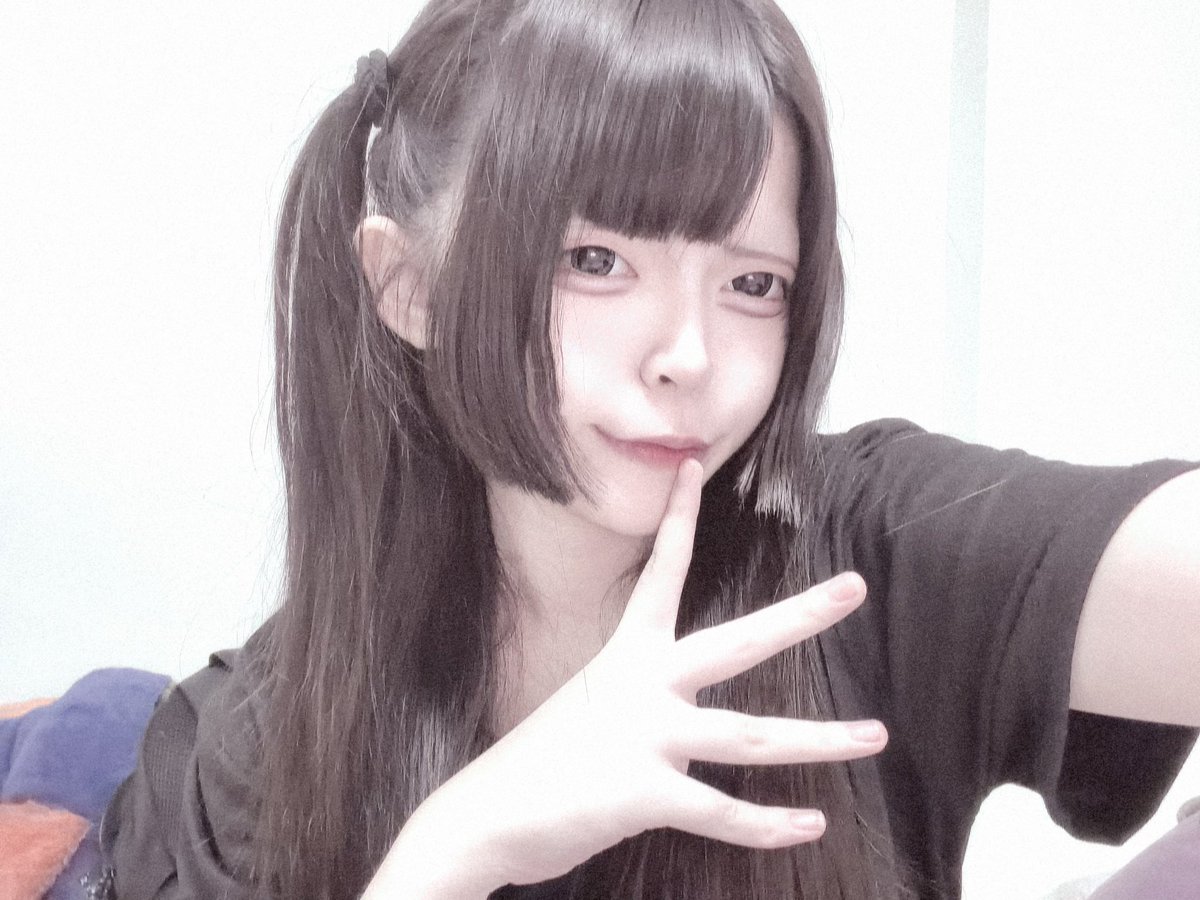 k1s__na's tweet photo. 仲良くしてください！🥺🙌🏻

#地雷系 #メンヘラ #友達募集中 
#女の子繋がりたい #ネット友
#地雷 #地雷女繋がりたい https://t.co/79eAKBgDmN