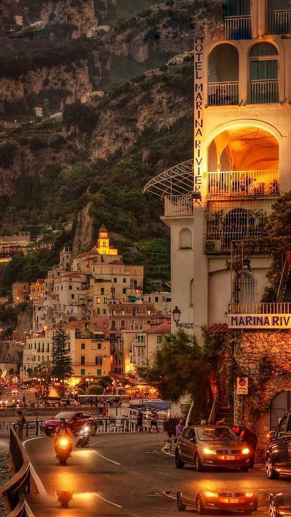 flower6260's tweet photo. Amalfi, Italy https://t.co/gIROUQtAe6