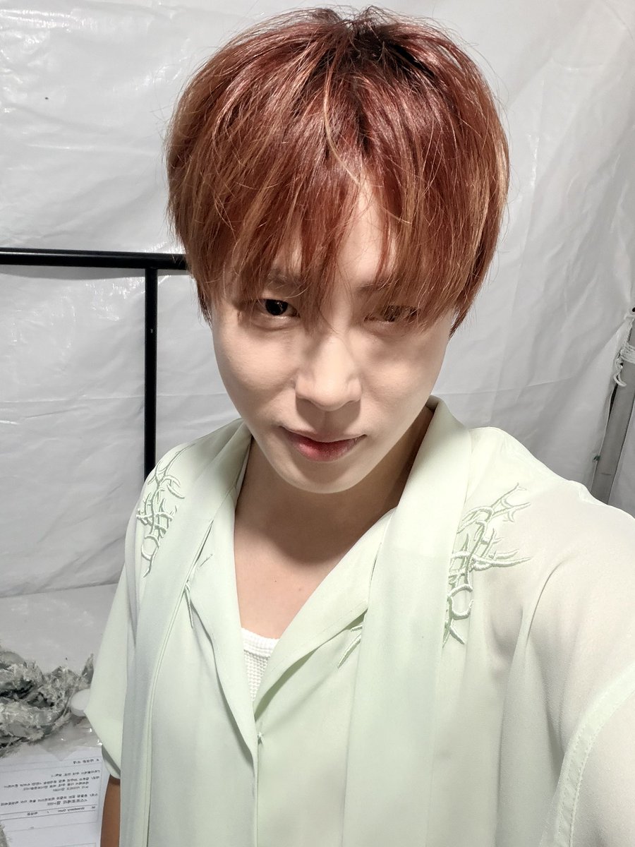 gooreumseng's tweet photo. #천안 #컬투쇼 #무대끝 #바로셀카 #감사합니다 #하늘 https://t.co/bpdktYubp4