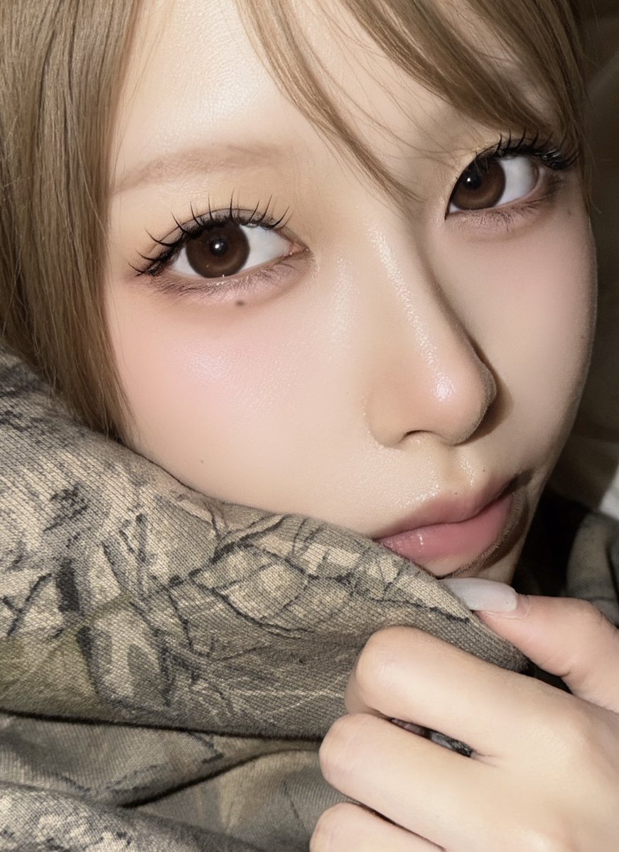 ___chanoto___'s tweet photo. まつ毛かわよくなったわ https://t.co/XtMh9SL0Jr