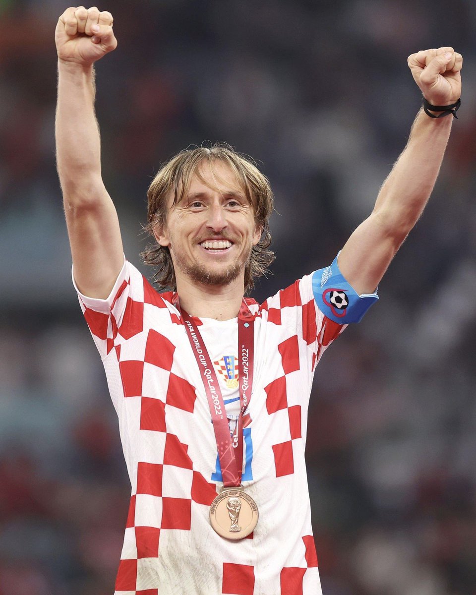 RMCF_Minuto93's tweet photo. 【公式発表】

🇭🇷モドリッチは代表引退せず

クロアチアのネーションズリーグメンバー入り https://t.co/XxJdZjyki1