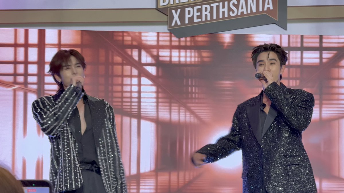 dao_dcthailand's tweet photo. ดำที่จริงใจ✨🖤

PERTHSANTA PEAK ROMANCE

#UltimateBrewcationxPS
#DaoCoffeeXPerthSanta https://t.co/M4ctnVIvHo