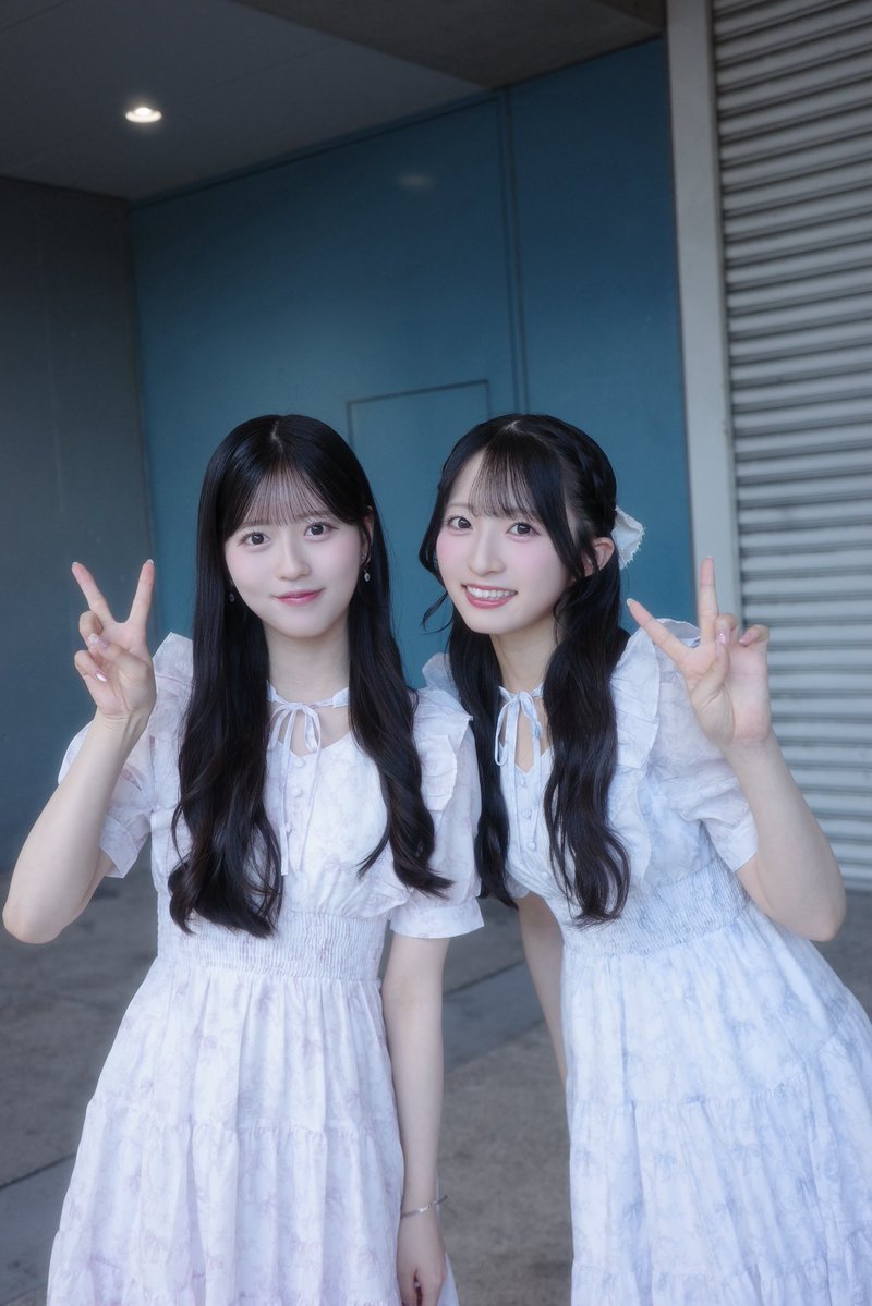 yunachan_akb48's tweet photo. #AKBが好きish 握手会1日目
ありがとうございました🎀

今日はゆなあづおそろいでした〜！！
ワンピース可愛いでしょ〜！

リリース週や夢ポプのお話が聞けてとっても嬉しかったです！！
明日は関東ラスト握手会よろしくね🤝🏻✨ https://t.co/Oz4Ec21Rrr