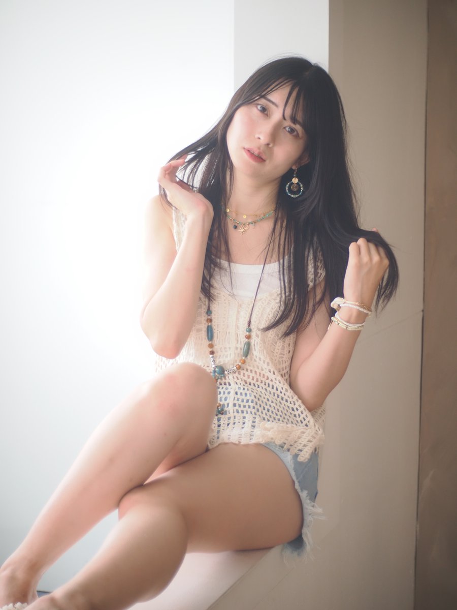 lunaluna300's tweet photo. 九頭竜美桜 さん
@mio_kuzuryu_
#Cマウントレンズ
#OM1
#OMWorkspace https://t.co/7PuyFYugzF
