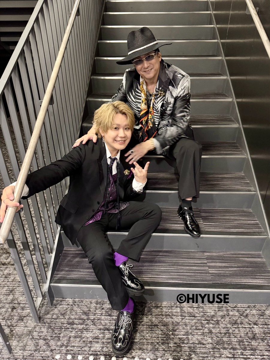 hiyuse_voice's tweet photo. 黒田崇矢と葉山翔太が、#ヒプマイ9周年 記念イベント『ヒプノシスマイク -Division Rap Battle-9th Anniversary Party』に出演いたしました。ご来場、ご視聴、応援ありがとうございました！
アーカイブも是非！
これからも応援よろしくお願いいたします！ https://t.co/QuRRkK6Jbc