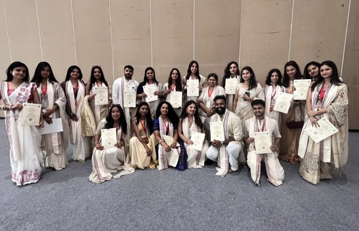 nift_bhopal1's tweet photo. A defining milestone for the Class of 2026 ✨ 

Hon’ble President of India, Smt. Droupadi Murmu, conferred degrees upon our graduating designers, leaders and innovators at NIFT Convocation 2026 in New Delhi. Congratulations, graduates! 

#NIFT #NIFTConvocation2026 #NIFTBhopal https://t.co/hlSnmsFQXH