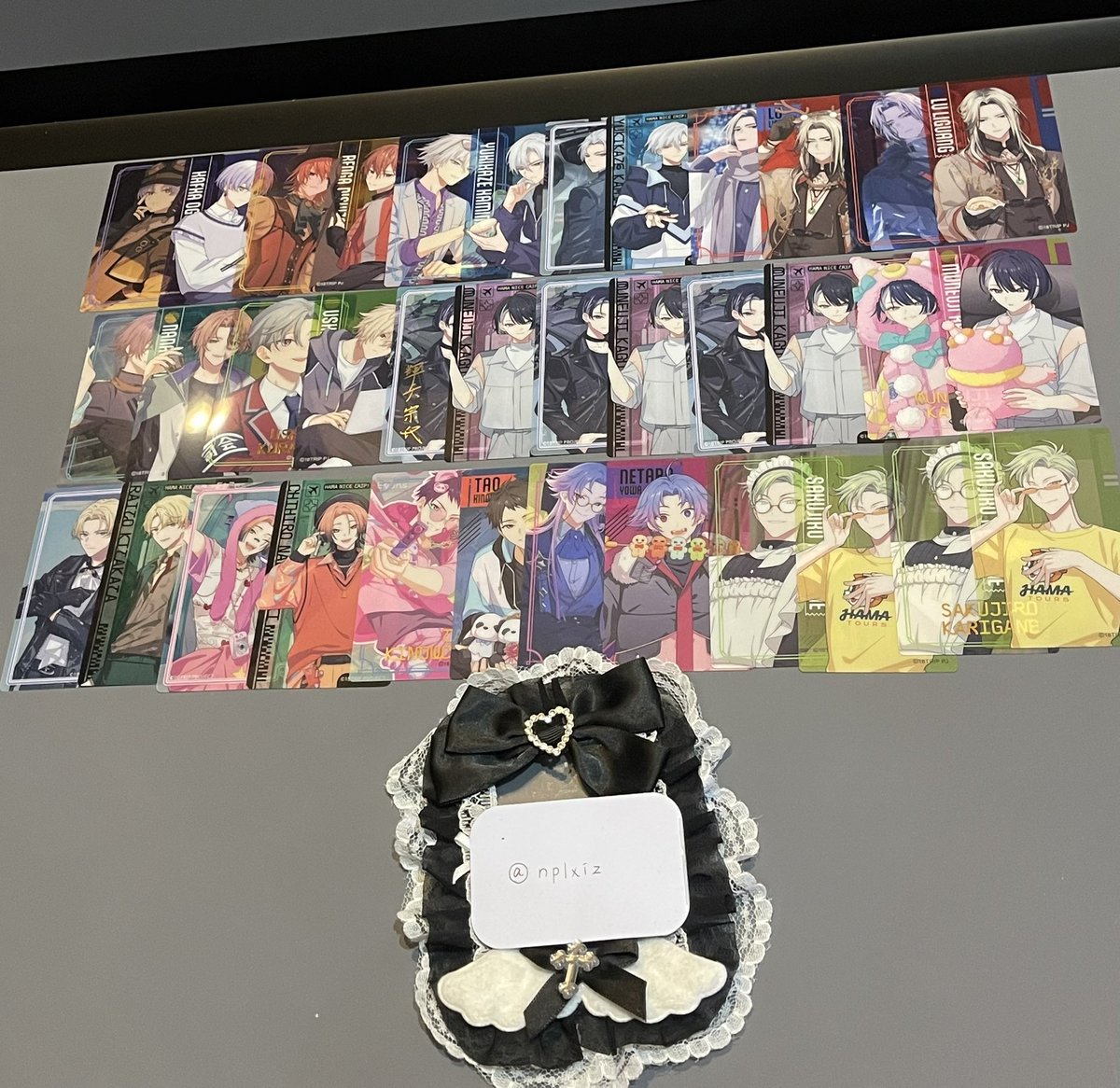 nplxiz's tweet photo. 18TRIP エイトリ　交換

【 譲 】  画像

【 求 】  季肋・幾成 > 夜鷹 or 定価
　　　2周年缶バッジは季肋優先です。
　　　箔⇔箔 優先です。

　都内手渡し or 神戸会場10•11日手渡し

　お気軽にお声掛けください。 https://t.co/gAW4ntKhVi