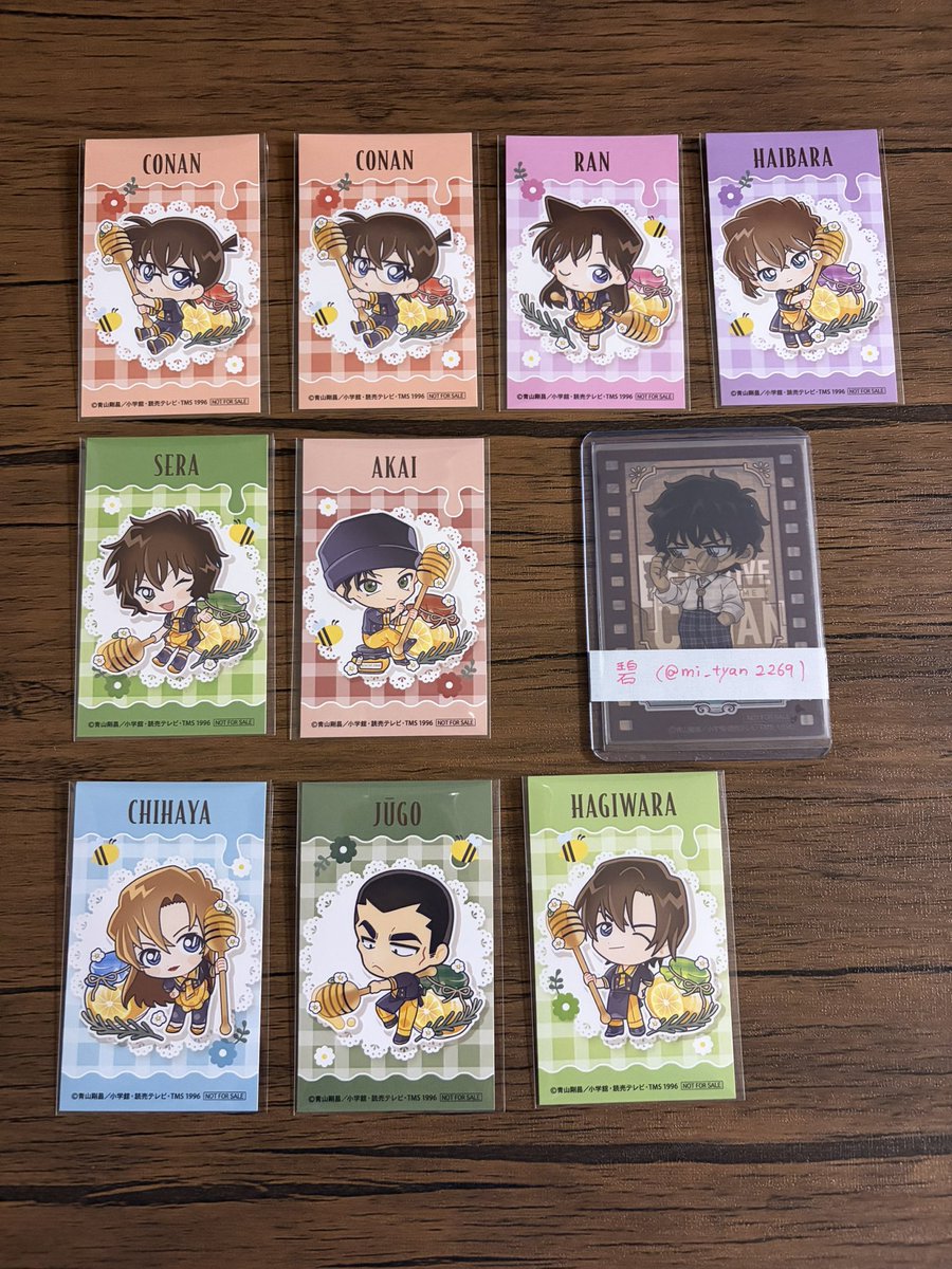 mi_tyan2269's tweet photo. 【交換・譲渡】名探偵コナン きゃらペコ はちみつ クラックス 特典 ミニカード

譲：コナン、蘭、灰原、世良、赤井、👑千速、👑研二、重悟
求：同種松田＞異種松田＞200円＋送料

無印は単体譲渡、交換の場合複数:1可能
👑は交換のみ

FF外からで���お気軽にお声掛けください。 https://t.co/wJCOCRGJJa