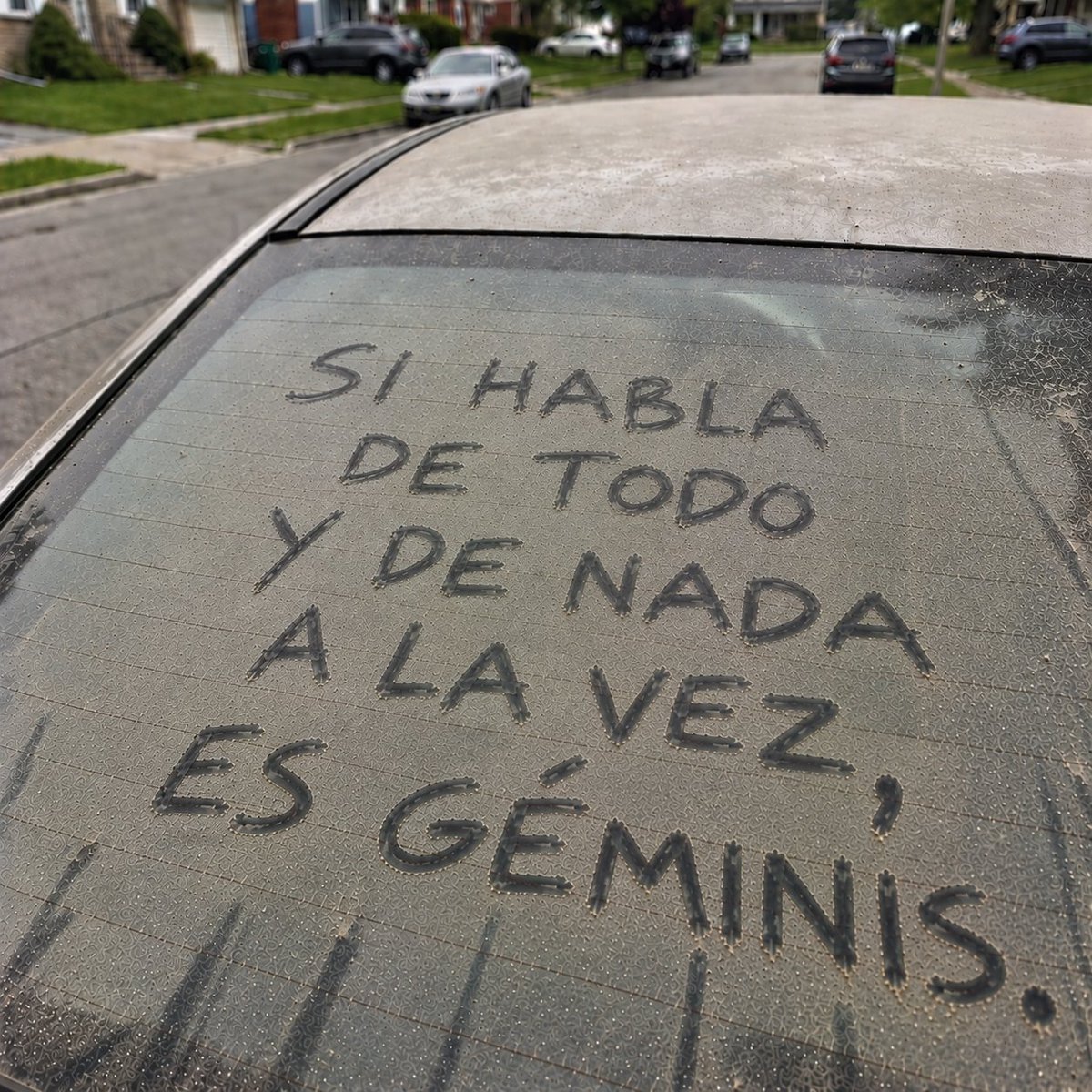 geminis_hn's tweet photo. ¿La frase te representa o solo puedes pensar en lavar el coche? 😂 https://t.co/585wU1XHJG