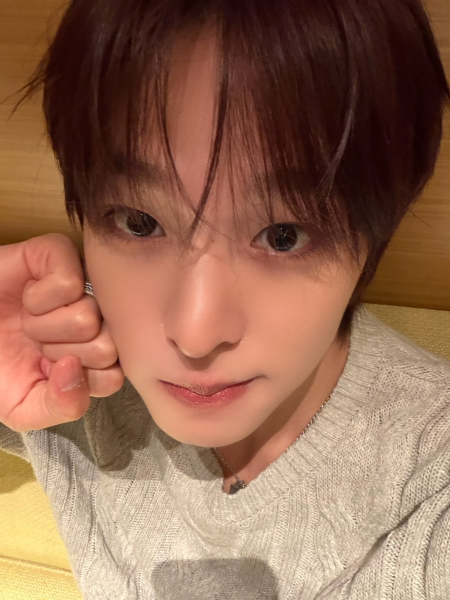 ArchaThings's tweet photo. Tapi gw berusaha tetap nimbrung meskipun akhirnya gw cuma dibully huhu lu pd bensi gw. 😓💔 

TERUS, MAAF GW BUKAN WOA.. GW ADALAH QUALITY CANVA, GW SAYANG KALIAN BGT makanya selalu ada editan apresiasi akal akalan gw, itulah bentuk nyata cinta gw please cintai gw balik eung? https://t.co/3IJP5UotUD