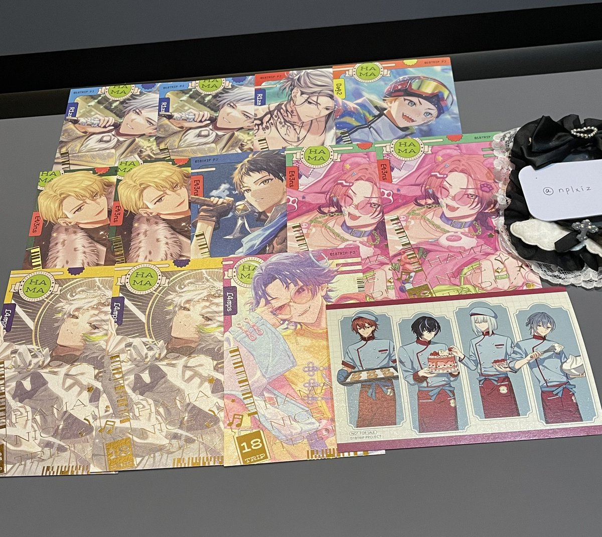 nplxiz's tweet photo. 18TRIP エイトリ　スイパラ　交換

【 譲 】  画像

【 求 】  季肋・幾成 >夜鷹 or 定価
　　　展示会特典は書き下ろし優先です。

　都内手渡し or 神戸会場10･11日手渡し

　お気軽にお声掛けください https://t.co/SgG3v5ixql