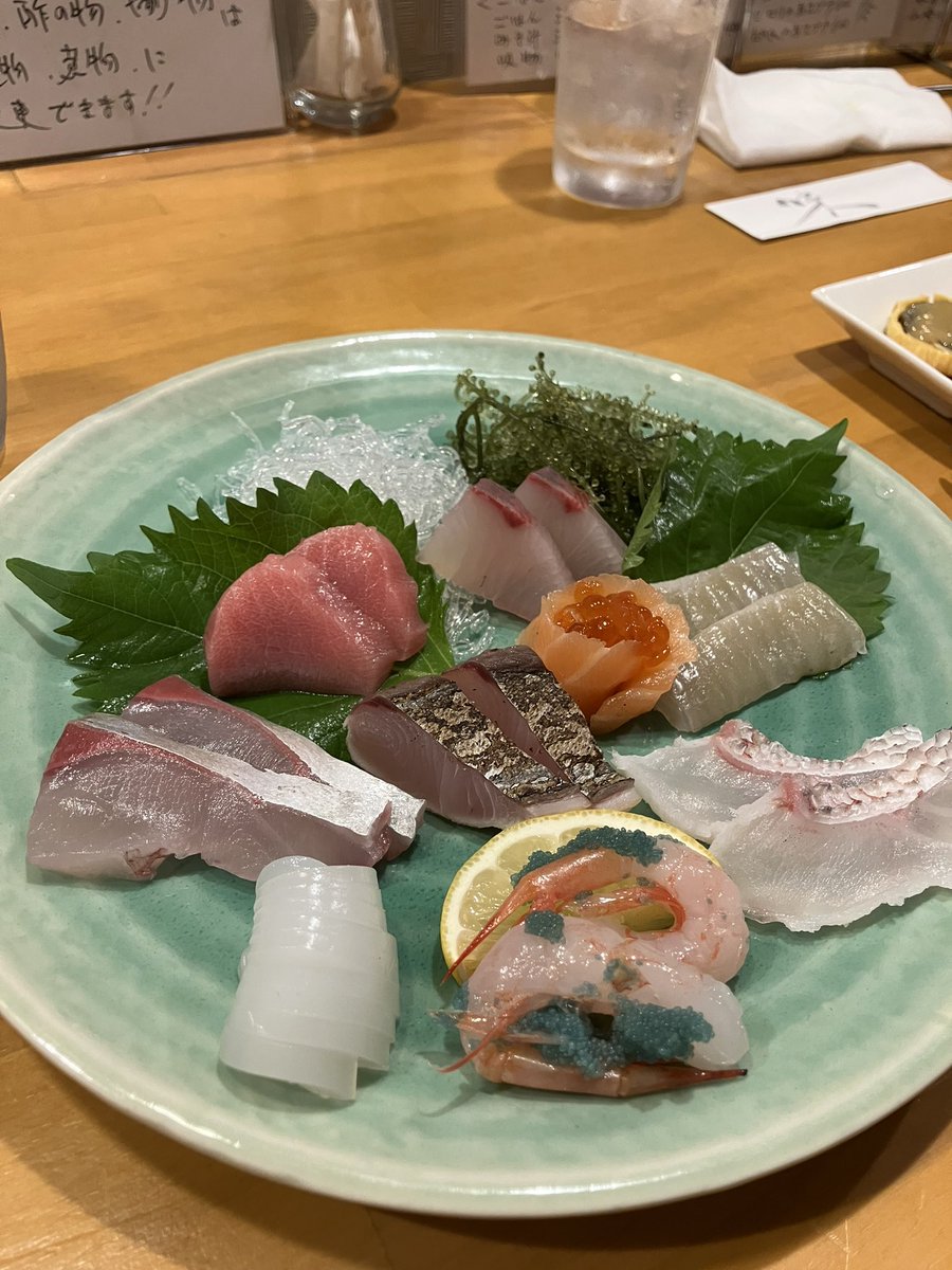 10hidamari14's tweet photo. 今日の備忘録
最寄の居酒屋さんがとても美味しかった
ハタハタの煮付け。。。🫢💕 https://t.co/h7oPaGsObU