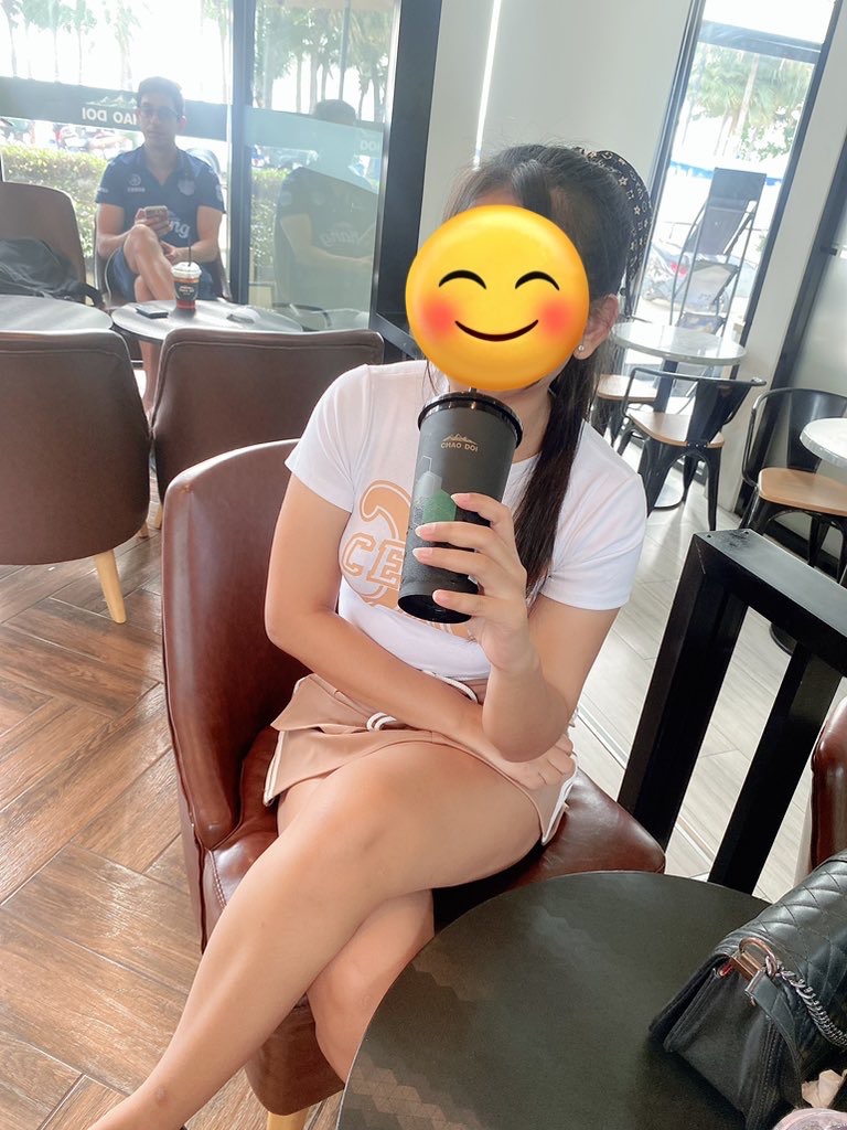 silkm802464's tweet photo. 🍔 เมนูโปรดของสายเบอร์เกอร์..เน้นๆ
‘‘ เบอร์เกอร์เนื้อชีส ’’ 
ขนมปังนุ่มๆ เนื้อฉ่ำๆ กัดเต็มคำแบบฟินๆ❤️

👉🏻 8 ใบแดงรวมห้อง  พิกัด เก้ากิโล 
👉🏻 มีตัวตนใช้รูปตัวเอง💕……..,,,,,,.

🆔 haru_1241
🆔 haru2706

#รับงานศรีราชา รับงานศรีราชา
#รับงานแหลมฉบัง #รับงานอ่าวอุดม https://t.co/VrZUAMRgVm