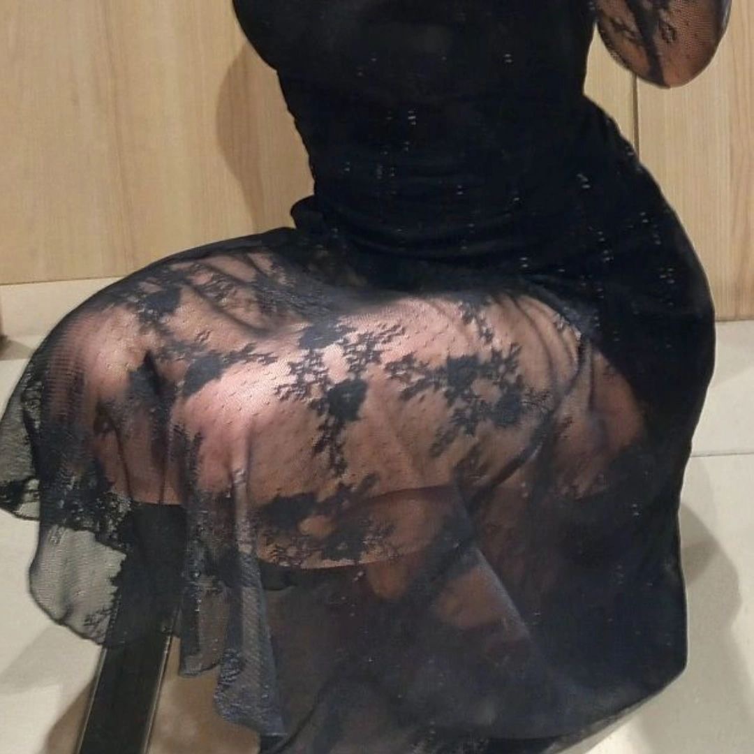 Diorgirlx's tweet photo. Soft, feminine, and a little lacey https://t.co/P8WHR3NyEM