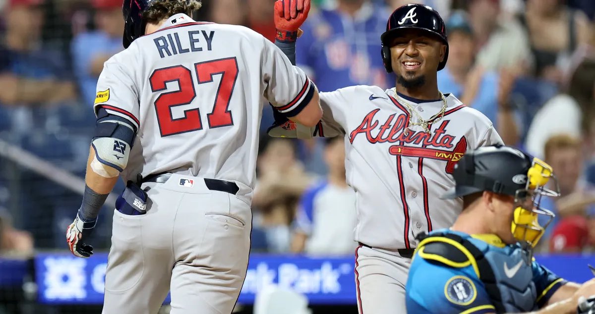 ImDashTV's tweet photo. THE BRAVES JUST SENT A MESSAGE TO THE NL EAST!

⚾️ Braves beat Philly 5-2
🔥 Chris Sale: 6 IP, 7 K
💣 Mauricio Dubón with the HUGE 2-run HR
🪓 Ronald Acuña Jr.: 3-for-5
🔒 Bullpen: 3 PERFECT innings
📈 NL East lead: 5 GAMES

OCTOBER BASEBALL LOADING! 👀

#BravesCountry | #ForTheA https://t.co/xtAgxl54e1