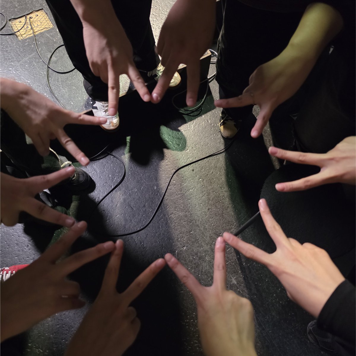 hey_rush_live's tweet photo. ˗ˋˏ 𝗗-𝟳  ˎˊ˗
동인계 보컬&amp;밴드 라이브『뭐해?뛰어!』

공연이 일주일 앞으로 다가왔네요 ✨
다음주 토요일 얼라이브홀에서 만나요 🤘🔥

📅 2026.09.12 (토) 15:30
(* 입장은 15시부터 가능합니다)
📍 합정 얼라이브홀 https://t.co/CxUA7kJCOj