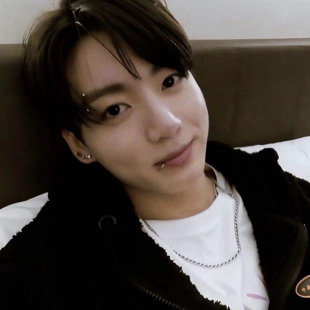 fawnkookie's tweet photo. one order of jungkook eyebrow piercing please thank you https://t.co/PlmDP1z3Hq